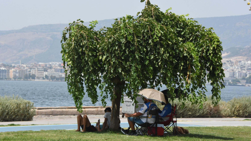 Ege için 'sıcak hava' ve 'toz taşınımı' uyarısı