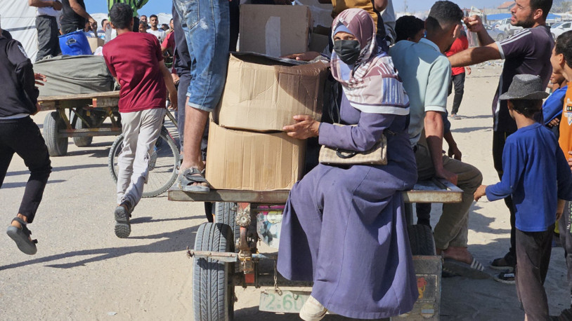 Netanyahu, aç bıraktıkları Filistinliler'e yönelik insanlık dışı görüntüleri geçiştirmeye çalıştı