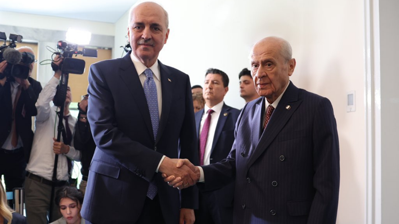 TBMM Başkanı Kurtulmuş, Bahçeli'yi ziyaret etti... Kurtulmuş: Bahçeli'nin 'Terörsüz Türkiye' sürecinde tarihi bir katkısı ve öncülüğü var