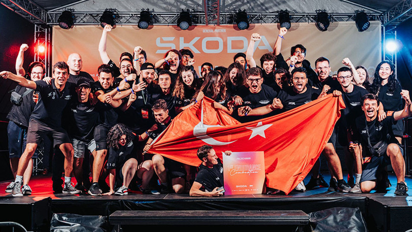 YTU Racing, Formula Student Çekya'da şampiyon oldu