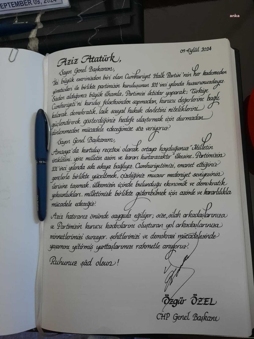 CHP'nin 101'inci kuruluş yıl dönümü... Özgür Özel başkanlığındaki heyet Anıtkabir'i ziyaret etti - Resim : 1