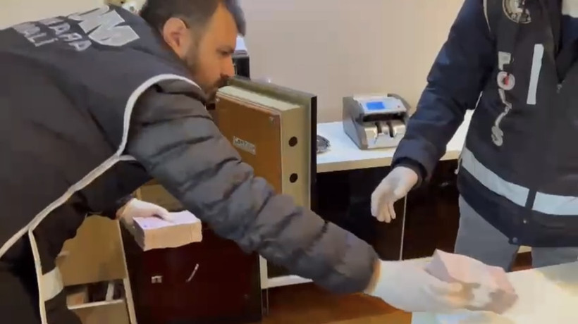 İBB operasyonunda ikinci dalga: 53 gözaltı kararı... İSKİ Genel Müdürü ve İBB Genel Sekreter Yardımcısı gözaltına alındı - Resim : 1