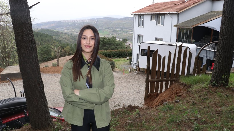 Sosyal medyada olay olmuştu... İşte dağın zirvesindeki yalnız evin merak edilen hikayesi - Resim: 10