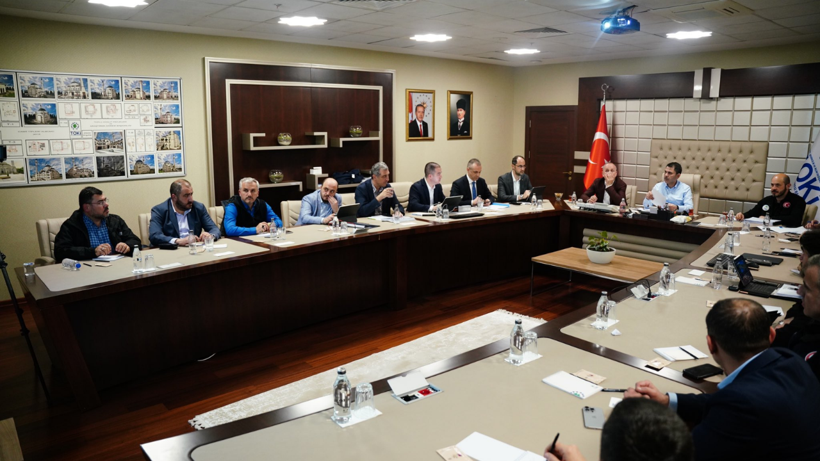 Bakan Kurum, İstanbul’da depremle ilgili son durumu değerlendirdiği koordinasyon toplantısı düzenledi - Resim : 1