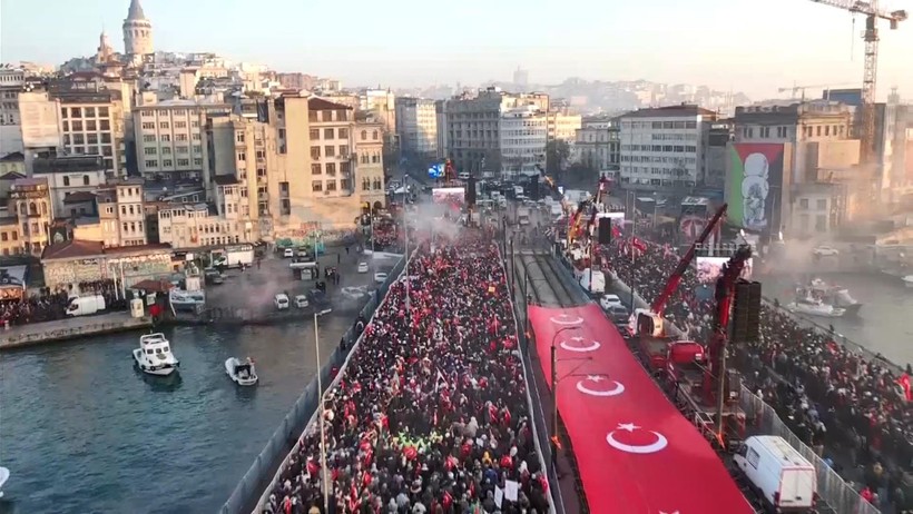 Bilal Erdoğan: Filistinli kardeşlerimizi İstanbul'dan selamlıyoruz - Resim : 2