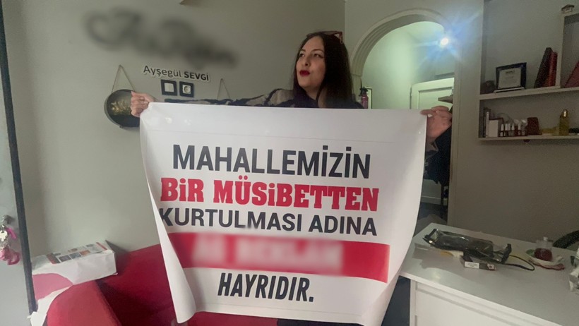Sürekli tartıştığı dükkan komşusunun taşınmasını lokma döktürüp kutladı - Resim : 1