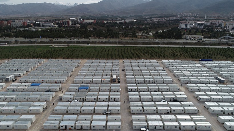 'Asrın felaketi'nin ikinci yılı... Yitirdiğimiz canlarımızı saygıyla anıyoruz - Resim : 7