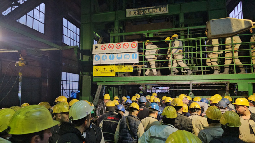 Grizu patlamasında ölen 263 madenci facianın 33’üncü yıl dönümünde anıldı - Resim : 2