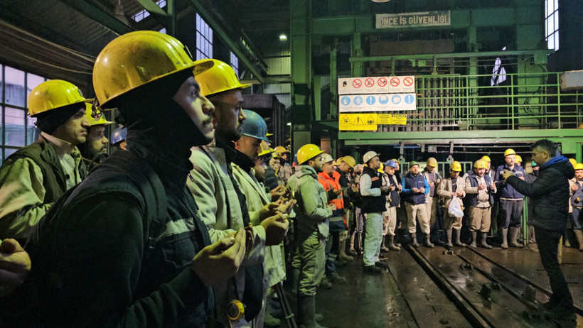 Grizu patlamasında ölen 263 madenci facianın 33’üncü yıl dönümünde anıldı - Resim : 1