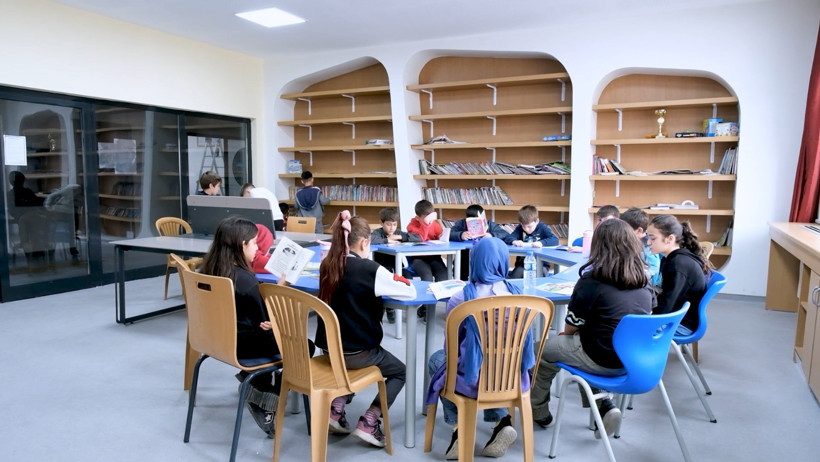 Kahramanmaraş'taki Azerbaycan Mahallesi'nin Haydar Aliyev İlkokulu... Bakan Kurum: Afetlere dirençli, çocuklarımız için güvenli - Resim : 1