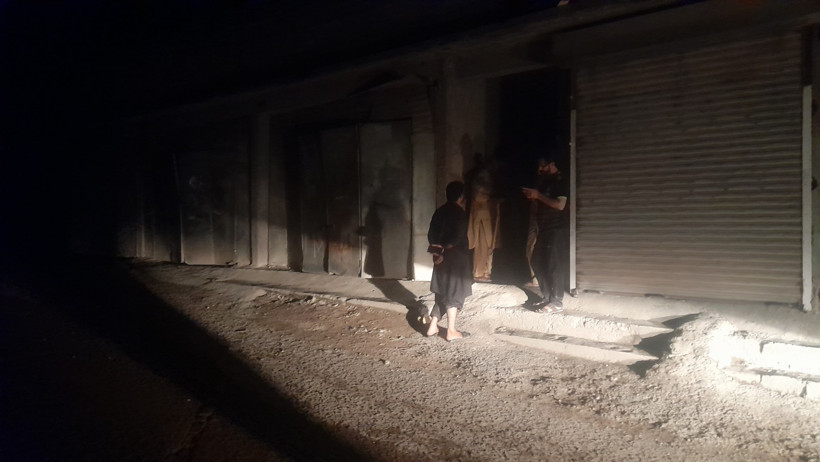 Hindistan ordusu, Pakistan ve ona bağlı Azad Keşmir'deki "hedeflere" askeri operasyon başlattı... Pakistan: Hindistan'ın saldırılarına karşılık vereceğiz - Resim : 2