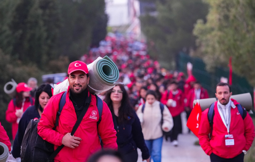 Gelibolu Yarımadası'nda 57. Alay Vefa Yürüyüşü Conkbayırı'nda sona erdi - Resim : 1