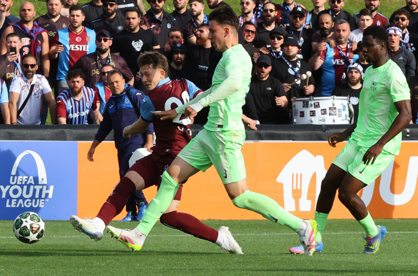 Trabzonspor U19'u finalde mağlup eden Barcelona, Gençlik Ligi şampiyonu oldu - Resim : 2