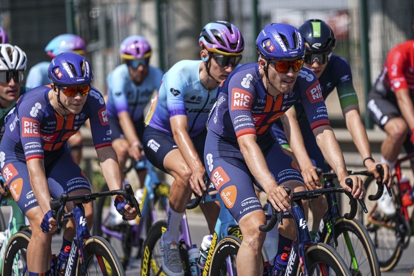 60. Cumhurbaşkanlığı Türkiye Bisiklet Turu: İlk etapta Alpecin-Deceuninck takımından Simon Dehairs birinci oldu - Resim: 24