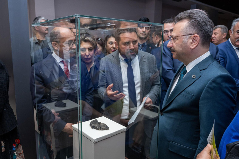 Eskişehir’de 5 bin yıllık ekmek bulundu: Kazı Başkanı Prof. Dr. Türkteki; Mayalanmış, pişirilmiş ilk örnektir - Resim: 2