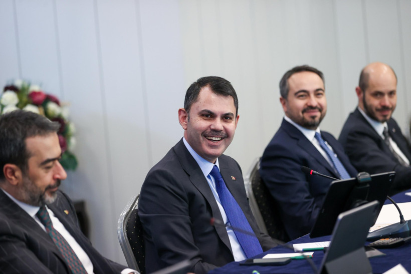 Bakan Kurum, AK Parti Ankara İl Teşkilatı ile bir araya geldi - Resim : 1