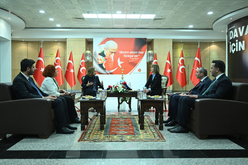 MHP Heyeti, ilk kez DEM Parti’yle bayramlaştı - Resim : 2