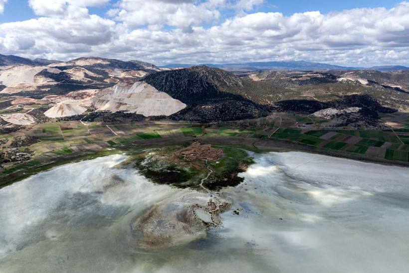 Göller Yöresi'ndeki 'Yarışlı Gölü' tablo gibi manzarasıyla hayran bırakıyor - Resim: 4