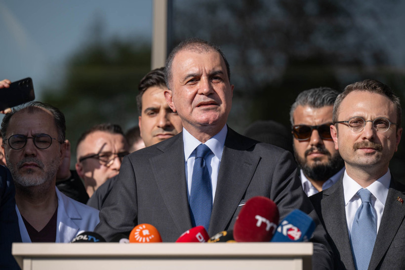 Aort damarı yırtılan Sırrı Süreyya Önder'in ameliyatı 12 saat sürdü; yoğun bakıma alındı - Resim : 1