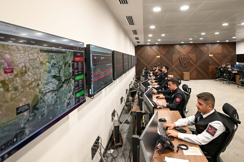 Hayat kurtaran 'elektronik kelepçe' izleme merkezi... Sistem nasıl çalışıyor? İşte tüm detaylar - Resim: 7