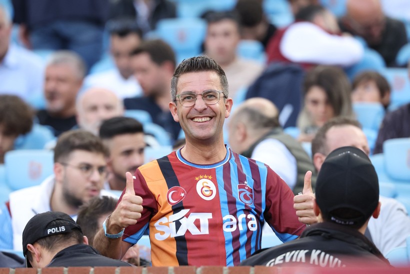 Aslan Trabzon'da kükredi! Şampiyonluğa 1 adım kaldı - Resim : 1