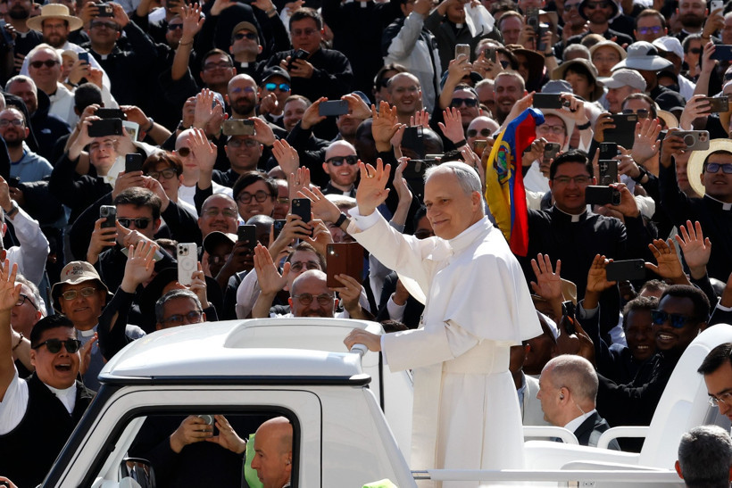 Vatikan'da Papa 14. Leo için göreve başlama töreni düzenlendi - Resim : 1