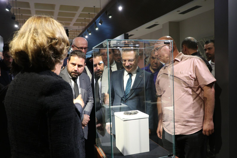 Eskişehir’de 5 bin yıllık ekmek bulundu: Kazı Başkanı Prof. Dr. Türkteki; Mayalanmış, pişirilmiş ilk örnektir - Resim: 3