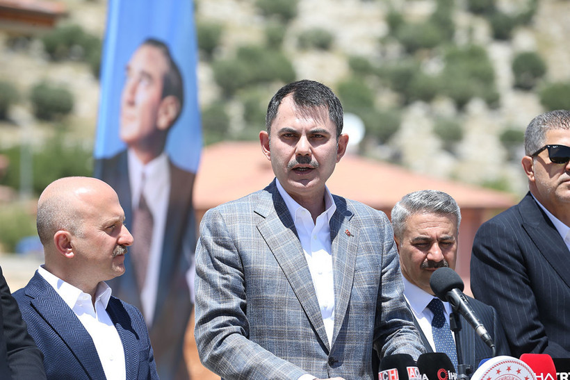 Bakan Kurum: Deprem bölgesindeki 250 bininci konutun anahtarı gelecek ay teslim edilecek - Resim : 2