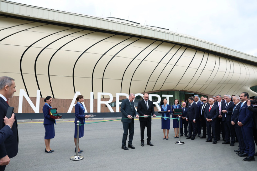 Cumhurbaşkanı Erdoğan ve Aliyev, Laçın Uluslararası Havalimanı'nın açılışını yaptı - Resim : 3