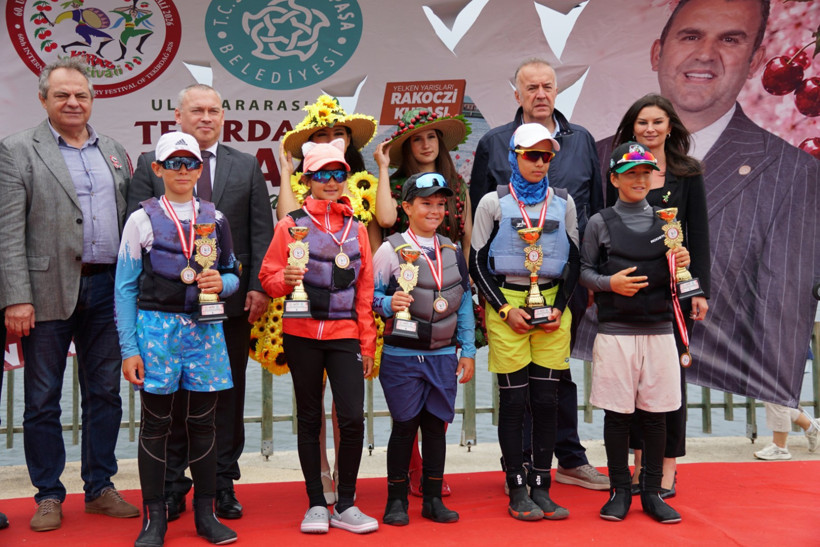 Tekirdağ’da Rakoczi Kupası Yelken Yarışı: Kiraz Festivali’nde 21 Sporcu Madalya İçin Yarıştı - Resim : 4