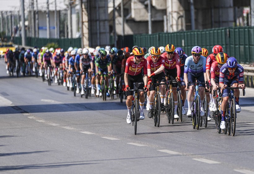 60. Cumhurbaşkanlığı Türkiye Bisiklet Turu: İlk etapta Alpecin-Deceuninck takımından Simon Dehairs birinci oldu - Resim: 17